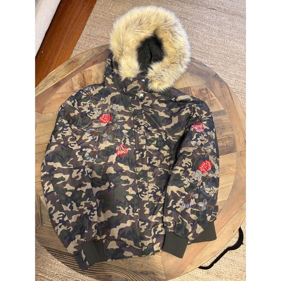 Zara Trafaluc Camo Floral Embroidered Faux Fur Hooded Bomber Jacket Coat Size XS - Picture 1 of 7